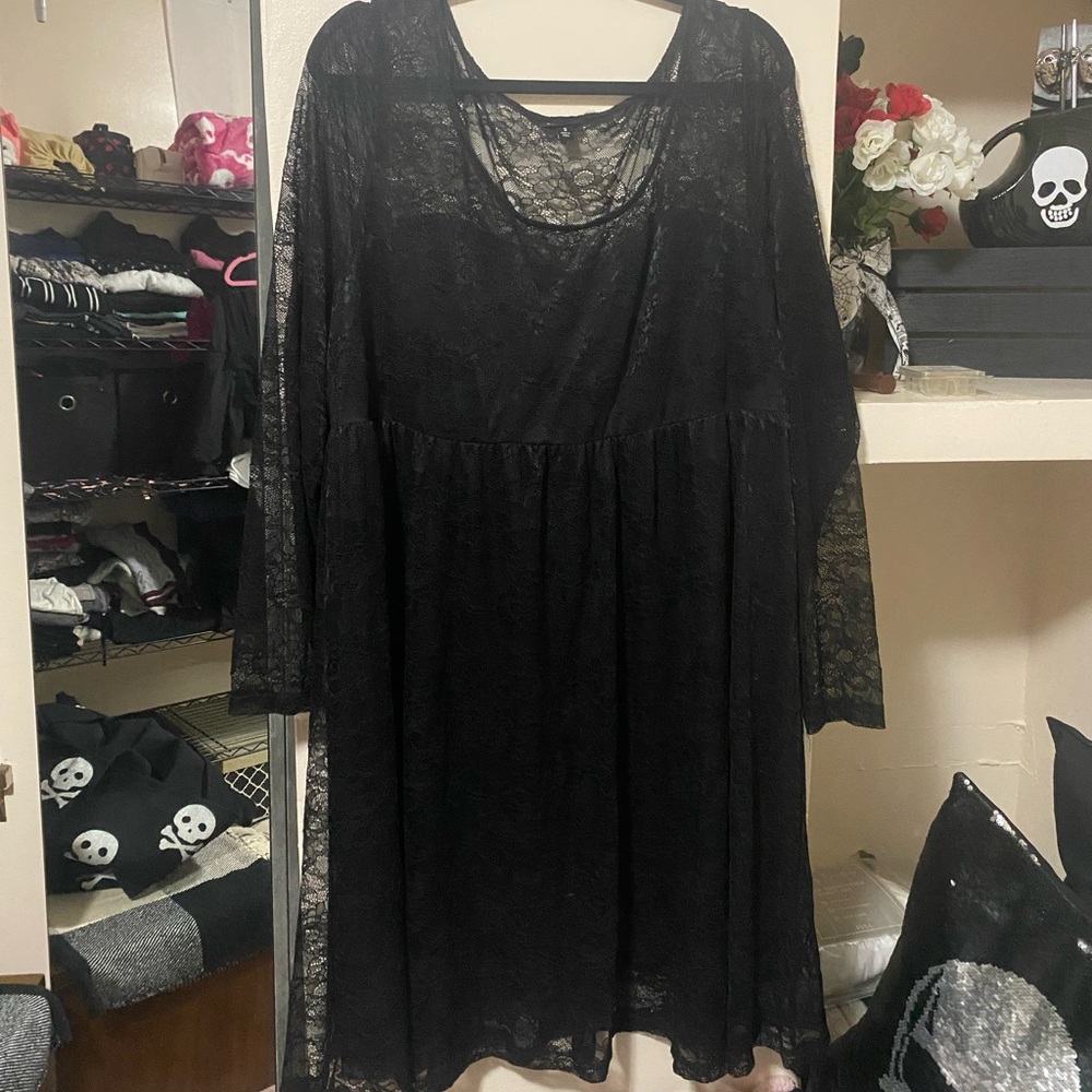 NWOT Torrid lace dress - Picture 1 of 6